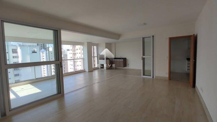 Foto 1 de Apartamento com 3 Quartos para alugar, 160m² em Parque Residencial Aquarius, São José dos Campos