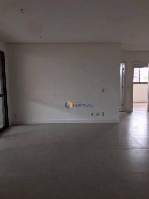 Foto 5 de Apartamento com 3 Quartos à venda, 118m² em Zona 07, Maringá