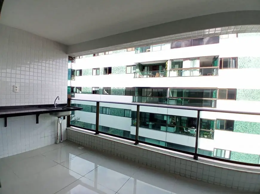 Foto 5 de Apartamento com 4 Quartos à venda, 140m² em Poço, Recife