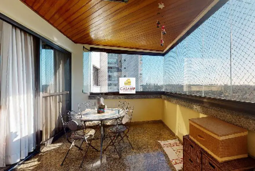 Foto 3 de Apartamento com 4 Quartos à venda, 273m² em Vila Alexandria, São Paulo