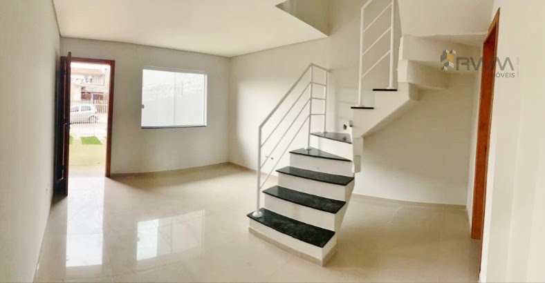 Foto 3 de Casa com 2 Quartos à venda, 72m² em Pinheirinho, Curitiba