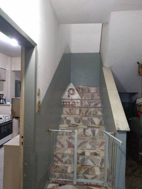 Foto 4 de Casa com 2 Quartos à venda, 150m² em Santo Cristo, Rio de Janeiro