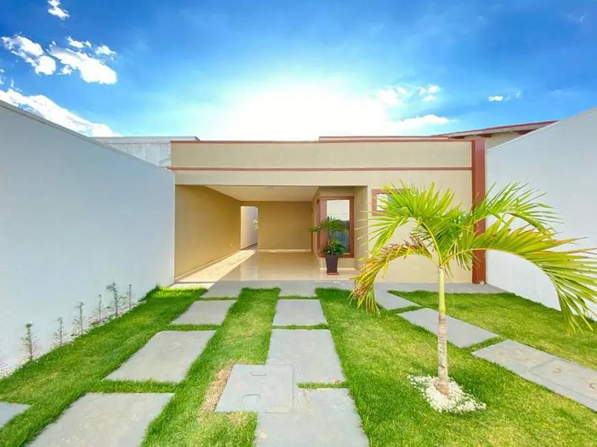 Foto 1 de Casa com 3 Quartos à venda, 111m² em Jardim Gonzaga, Juazeiro do Norte