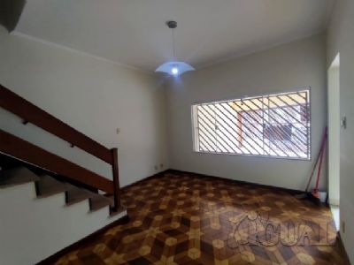 Foto 1 de Casa com 3 Quartos para alugar, 150m² em Parque Jacatuba, Santo André