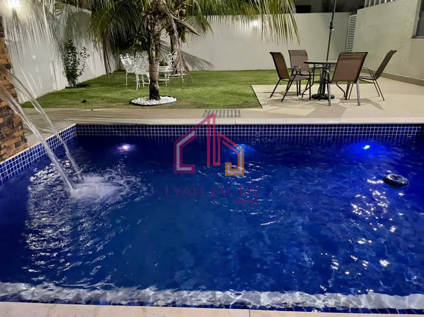Foto 1 de Casa com 4 Quartos para alugar, 330m² em Jardim Itália, Cuiabá