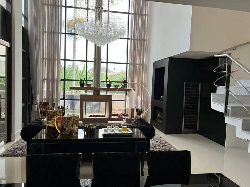 Foto 1 de Casa de Condomínio com 5 Quartos à venda, 600m² em Jurerê Internacional, Florianópolis