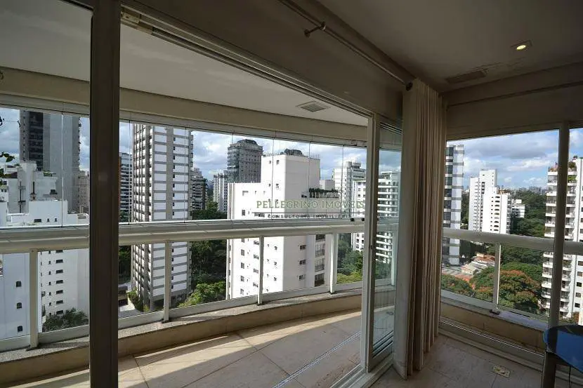 Foto 3 de Cobertura com 2 Quartos à venda, 392m² em Vila Nova Conceição, São Paulo