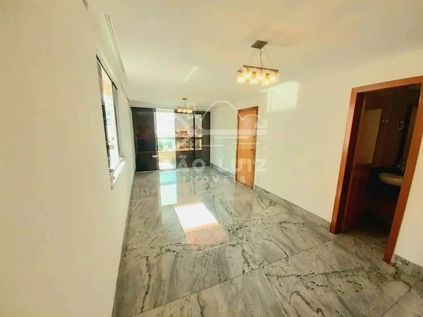 Foto 5 de Cobertura com 5 Quartos para alugar, 240m² em Castelo, Belo Horizonte