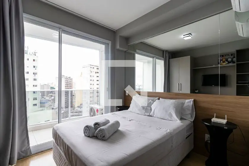 Foto 1 de Apartamento com 1 Quarto para alugar, 23m² em Liberdade, São Paulo