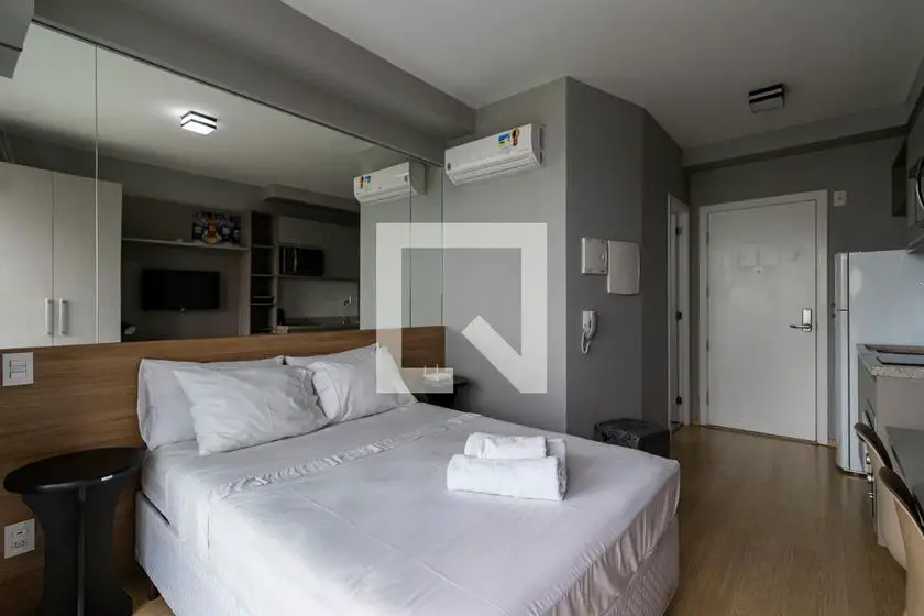 Foto 3 de Apartamento com 1 Quarto para alugar, 23m² em Liberdade, São Paulo