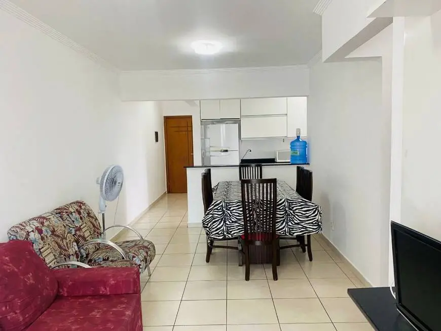 Foto 3 de Apartamento com 2 Quartos para alugar, 77m² em Vila Guilhermina, Praia Grande