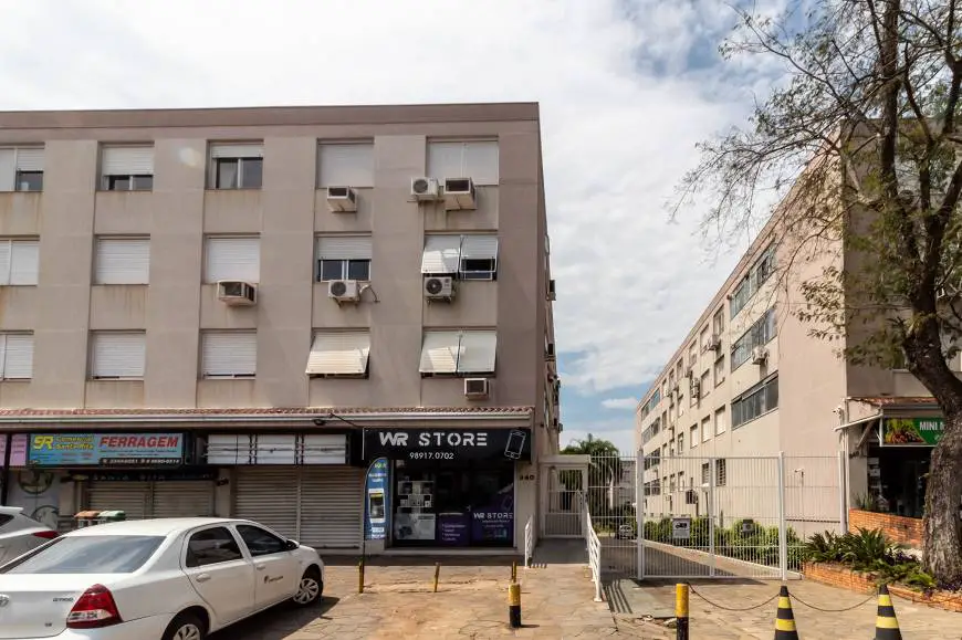 Foto 3 de Apartamento com 2 Quartos para alugar, 65m² em Vila Ipiranga, Porto Alegre