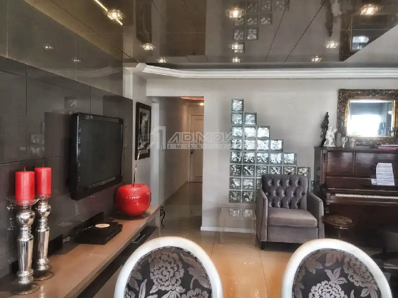 Foto 1 de Apartamento com 3 Quartos à venda, 117m² em Agronômica, Florianópolis