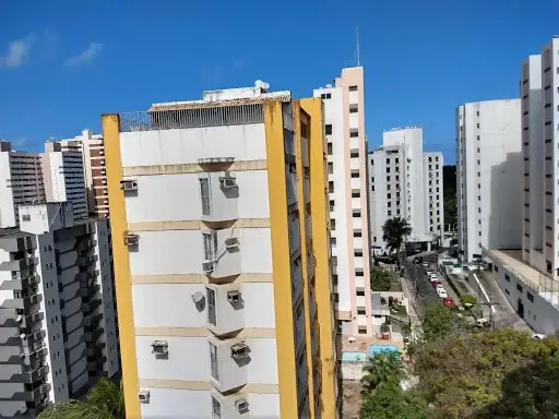 Foto 4 de Apartamento com 3 Quartos para alugar, 106m² em Candeal, Salvador