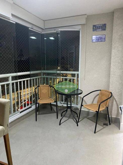 Foto 2 de Apartamento com 3 Quartos à venda, 81m² em Vila Isa, São Paulo