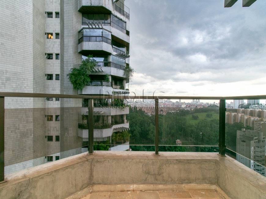 Foto 4 de Apartamento com 4 Quartos à venda, 285m² em Morumbi, São Paulo