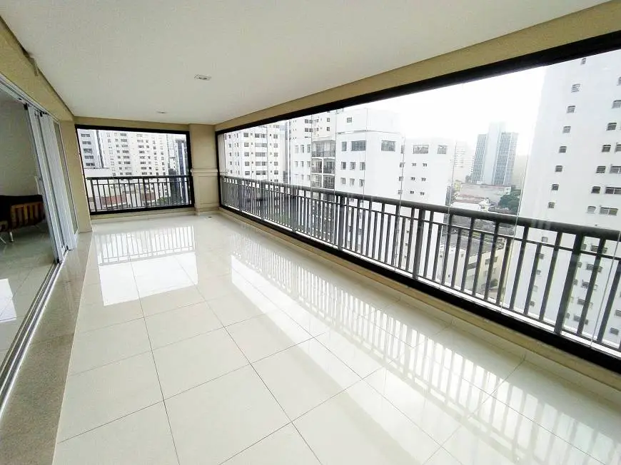 Foto 1 de Apartamento com 4 Quartos para alugar, 255m² em Perdizes, São Paulo