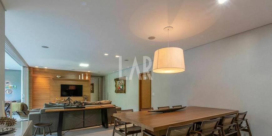 Foto 1 de Apartamento com 4 Quartos à venda, 275m² em Santo Agostinho, Belo Horizonte