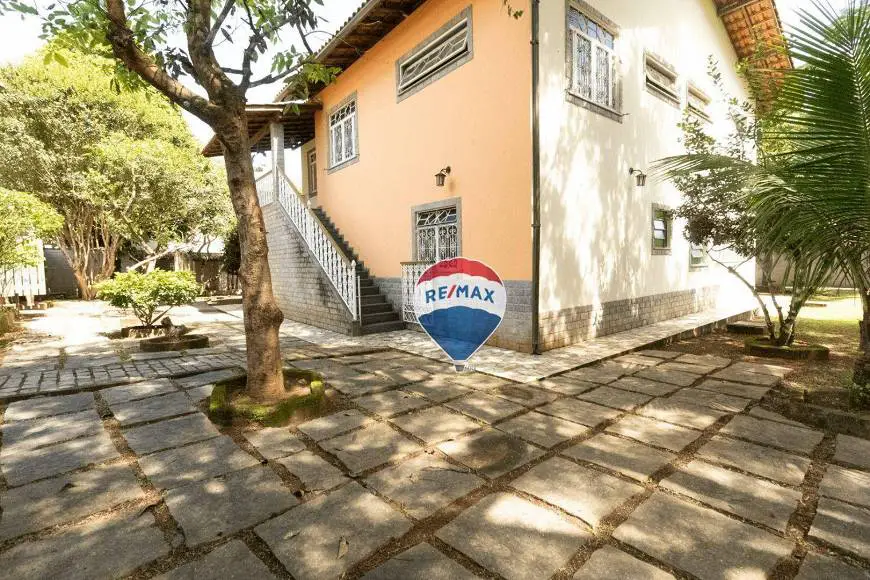 Foto 1 de Casa com 4 Quartos à venda, 295m² em Areal, Barra do Piraí
