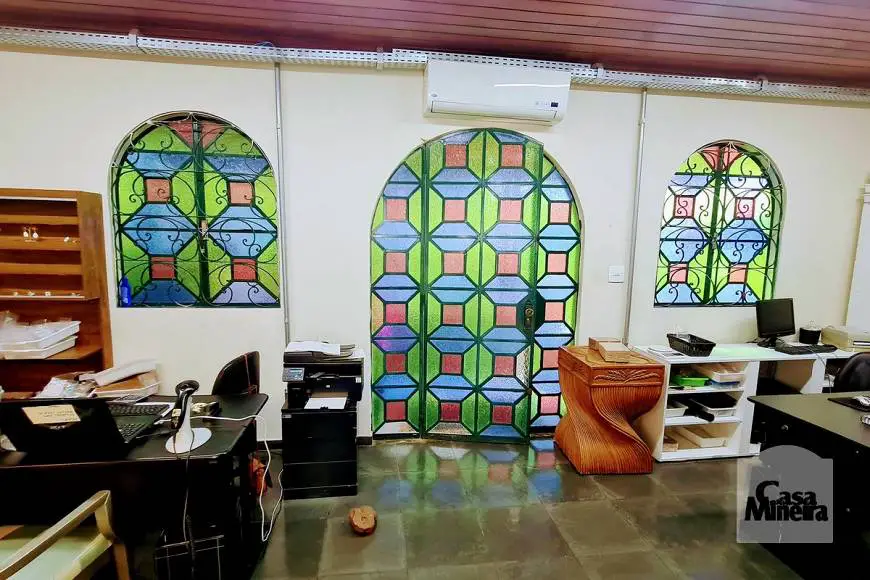 Foto 3 de Casa com 4 Quartos à venda, 307m² em Paraíso, Belo Horizonte