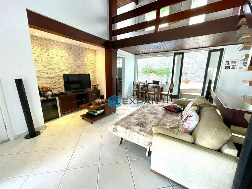 Foto 1 de Casa de Condomínio com 2 Quartos à venda, 213m² em Pechincha, Rio de Janeiro