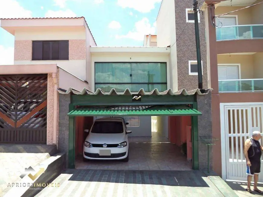 Foto 1 de Sobrado com 5 Quartos à venda, 250m² em Paraiso, Santo André