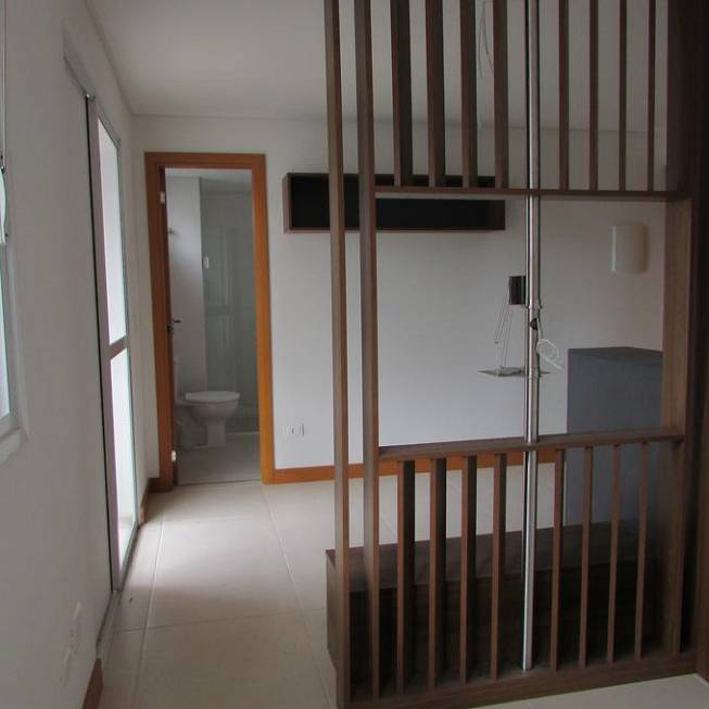 Foto 1 de Apartamento com 1 Quarto à venda, 34m² em Centro, Curitiba
