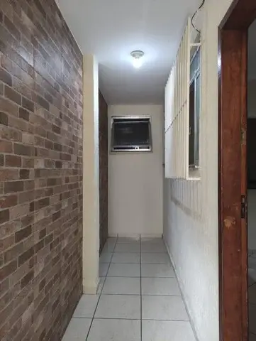 Foto 2 de Apartamento com 2 Quartos para alugar, 65m² em Bangu, Rio de Janeiro
