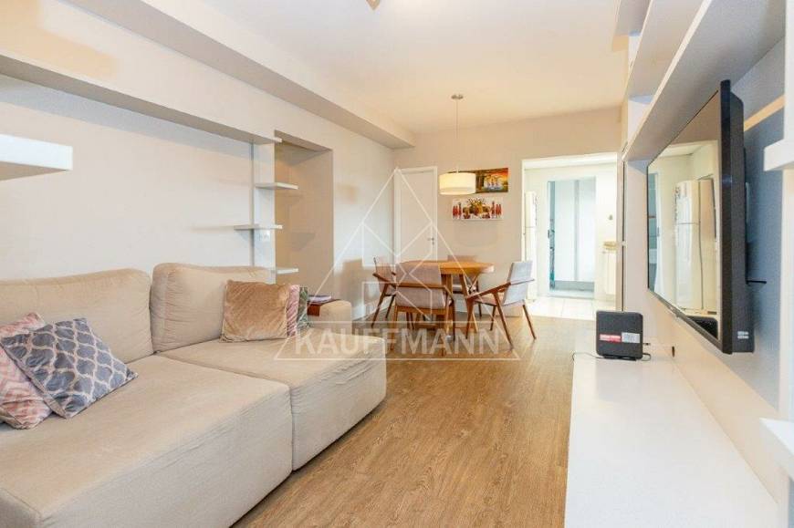 Foto 3 de Apartamento com 2 Quartos à venda, 82m² em Jardim Caravelas, São Paulo