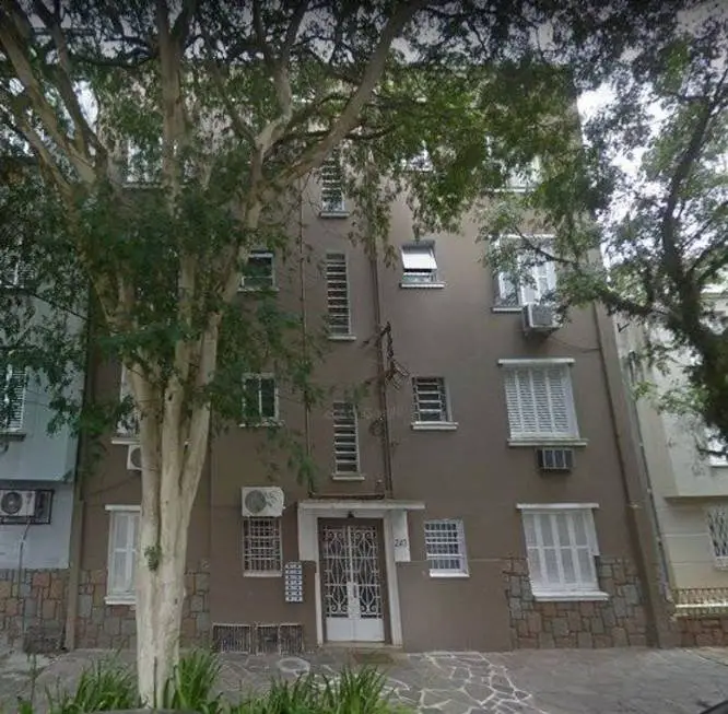 Foto 1 de Apartamento com 3 Quartos para alugar, 70m² em Auxiliadora, Porto Alegre
