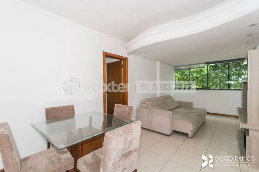 Foto 2 de Apartamento com 3 Quartos à venda, 76m² em Boa Vista, Porto Alegre