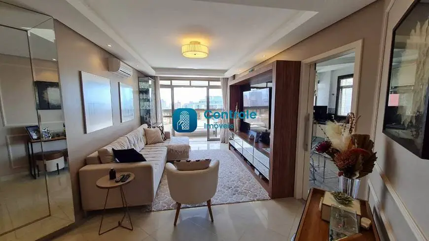 Foto 3 de Apartamento com 3 Quartos à venda, 137m² em Estreito, Florianópolis