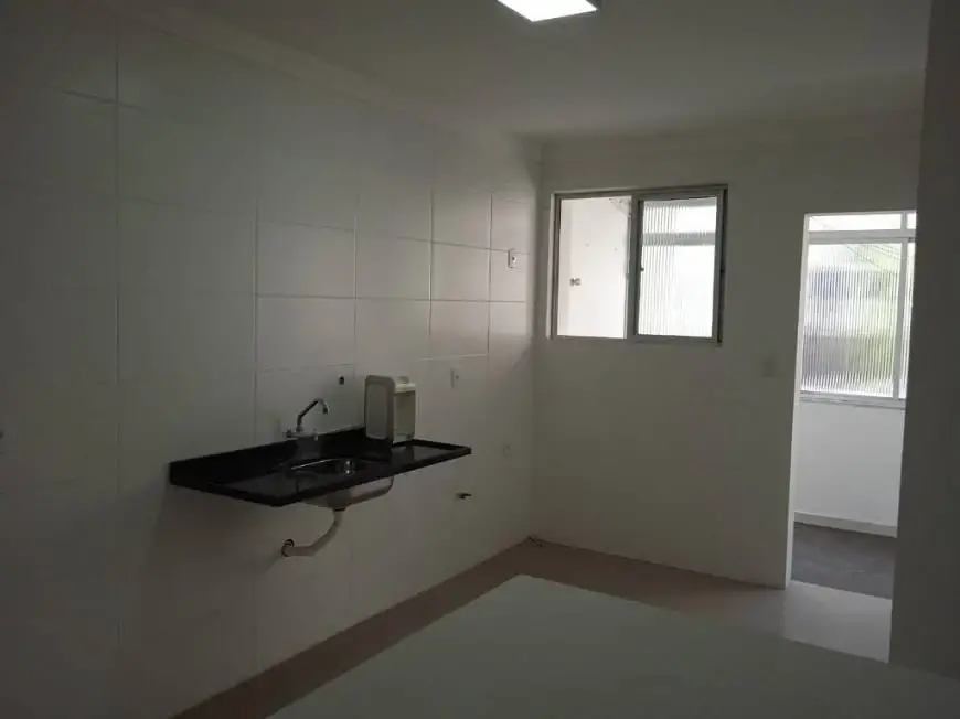Foto 4 de Apartamento com 3 Quartos para alugar, 92m² em Estreito, Florianópolis