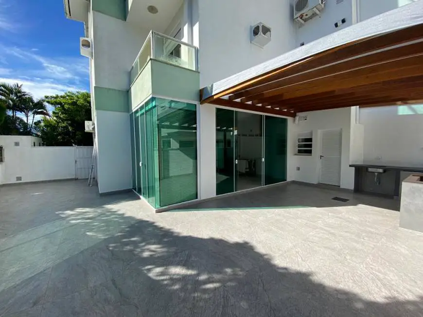 Foto 1 de Apartamento com 3 Quartos à venda, 194m² em Jurerê Internacional, Florianópolis