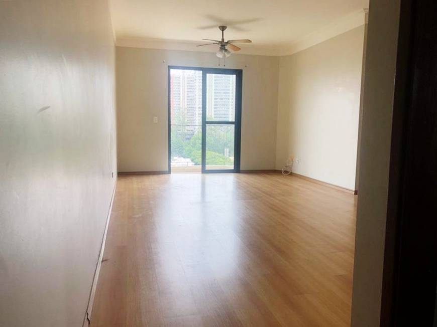 Foto 4 de Apartamento com 3 Quartos à venda, 82m² em Panamby, São Paulo