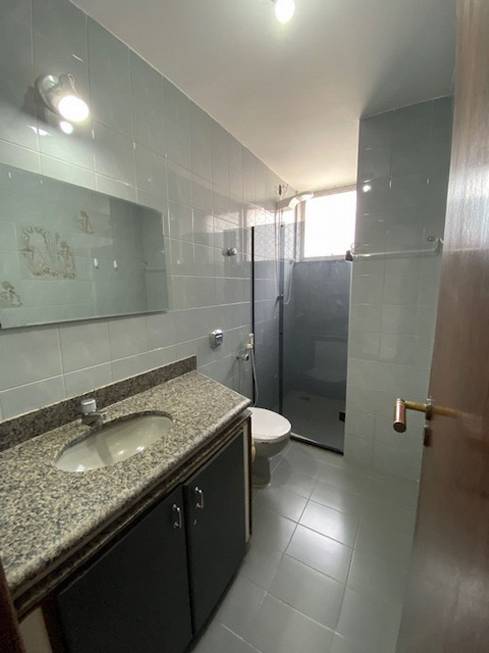 Foto 2 de Apartamento com 4 Quartos à venda, 150m² em Santo Antônio, Belo Horizonte
