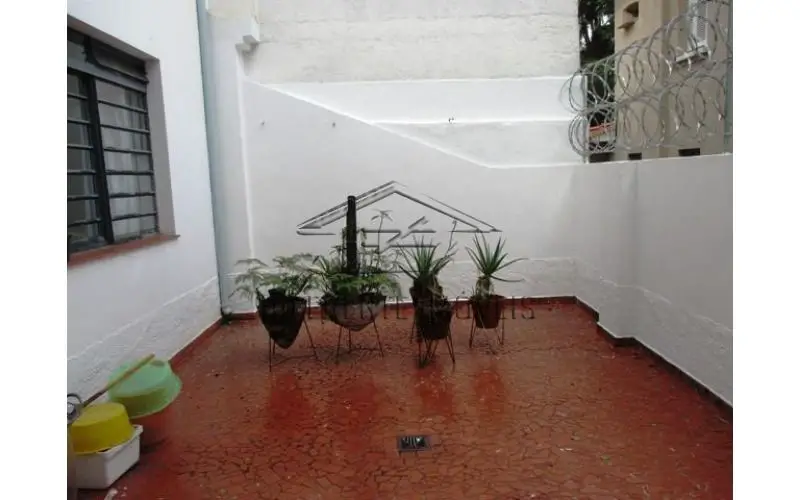 Foto 3 de Casa com 10 Quartos para alugar, 230m² em Jardim América, São Paulo