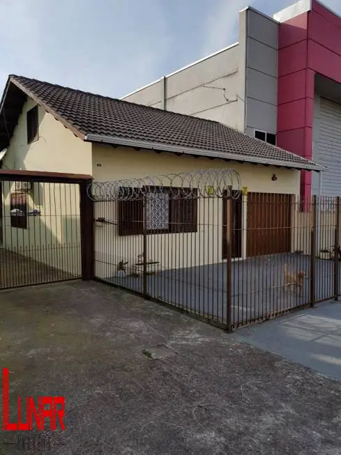Foto 1 de Casa com 3 Quartos à venda, 20m² em Cidade Nova, Caxias do Sul