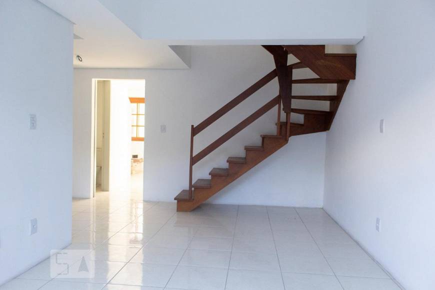 Foto 3 de Casa de Condomínio com 3 Quartos à venda, 118m² em Camaquã, Porto Alegre