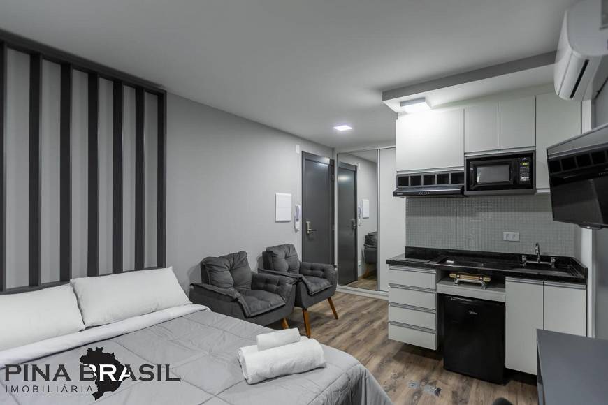 Foto 1 de Apartamento com 1 Quarto à venda, 19m² em Centro, Curitiba