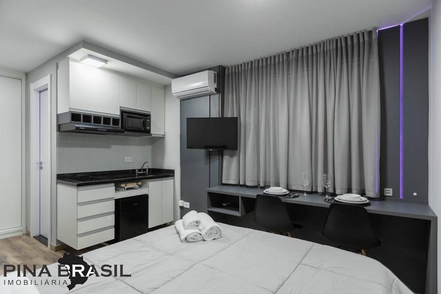 Foto 2 de Apartamento com 1 Quarto à venda, 19m² em Centro, Curitiba