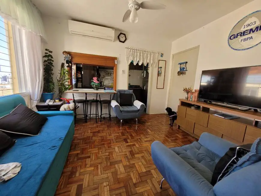 Foto 3 de Apartamento com 1 Quarto à venda, 40m² em Jardim Europa, Porto Alegre