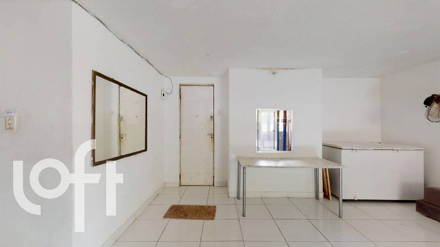 Foto 5 de Apartamento com 1 Quarto à venda, 40m² em Leme, Rio de Janeiro
