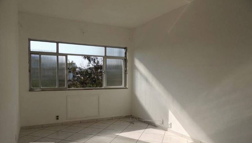 Foto 1 de Apartamento com 1 Quarto à venda, 46m² em Tanque, Rio de Janeiro