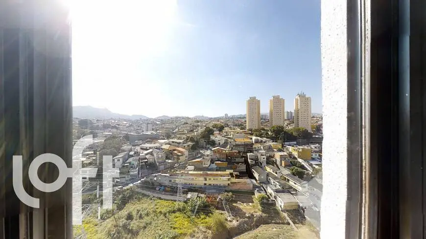 Foto 2 de Apartamento com 2 Quartos à venda, 52m² em Vila Mangalot, São Paulo