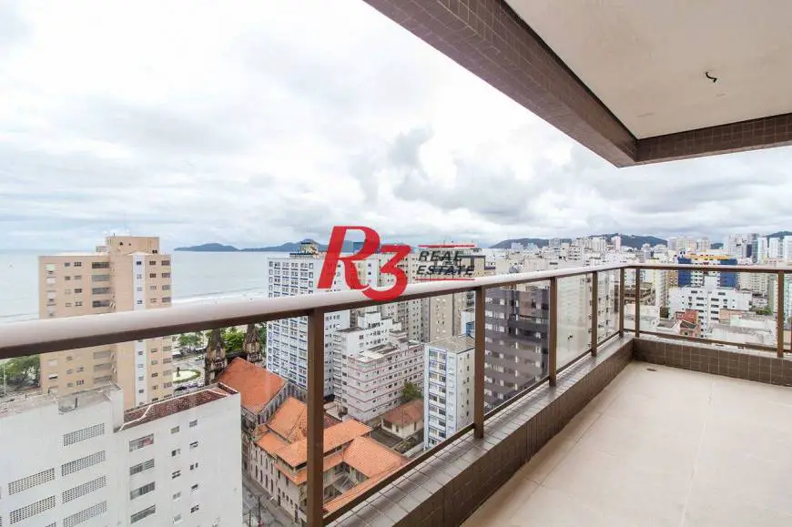 Foto 1 de Apartamento com 3 Quartos à venda, 210m² em Boqueirão, Santos