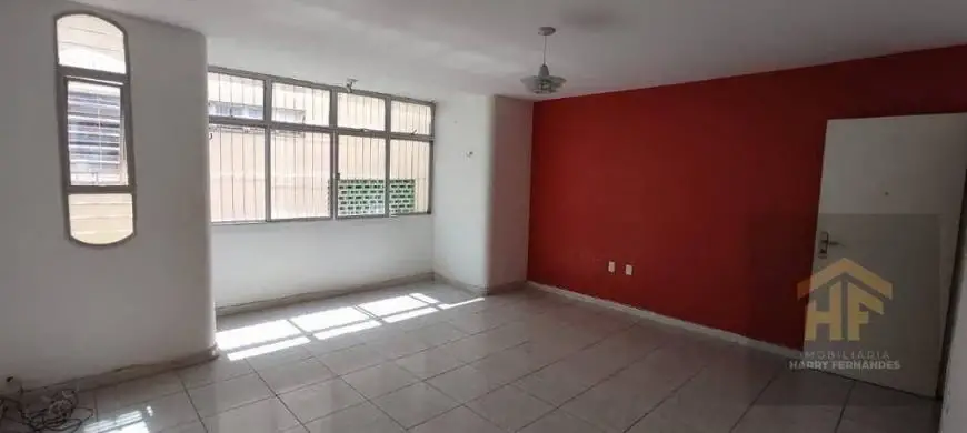 Foto 1 de Apartamento com 3 Quartos para alugar, 112m² em Jardim Atlântico, Olinda