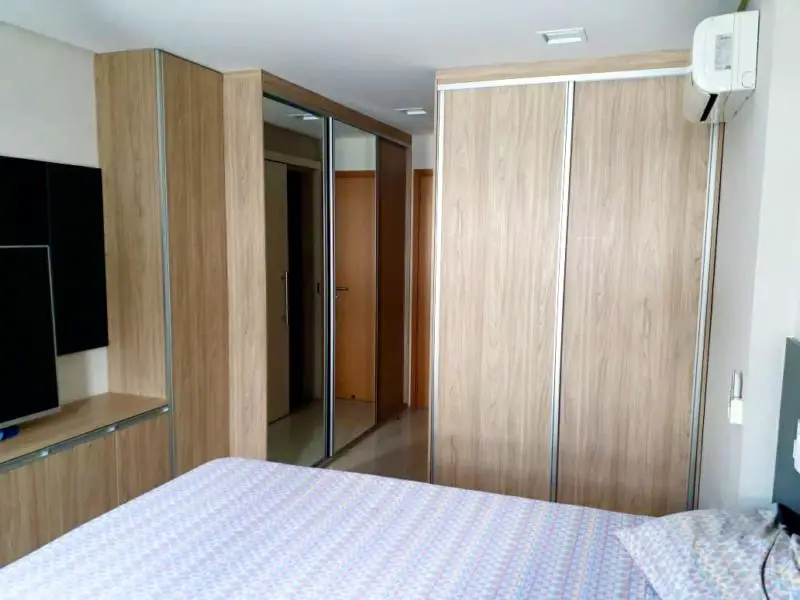 Foto 3 de Apartamento com 4 Quartos à venda, 140m² em Poço, Recife