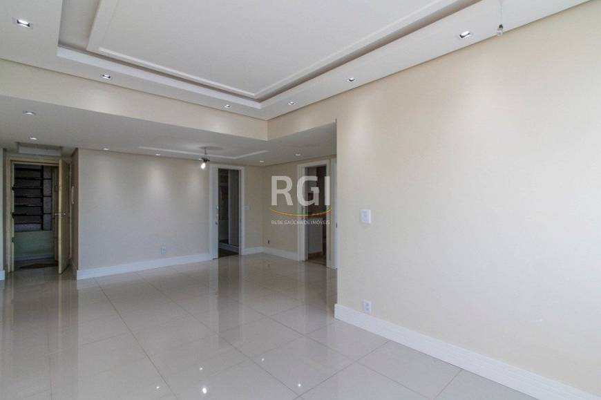 Foto 3 de Apartamento com 2 Quartos à venda, 81m² em Centro Histórico, Porto Alegre