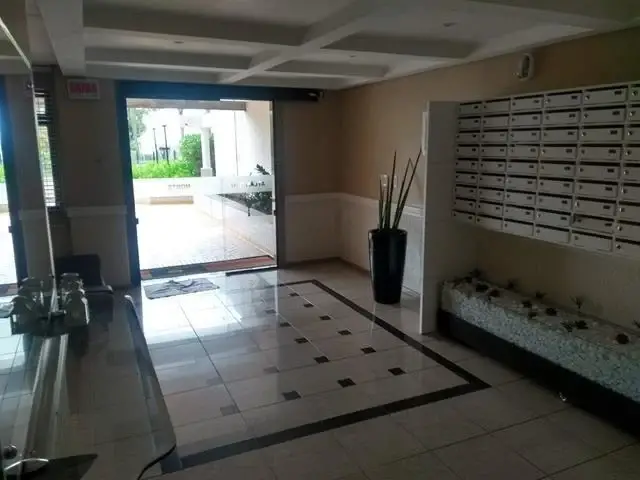 Foto 2 de Apartamento com 2 Quartos para alugar, 76m² em Estreito, Florianópolis